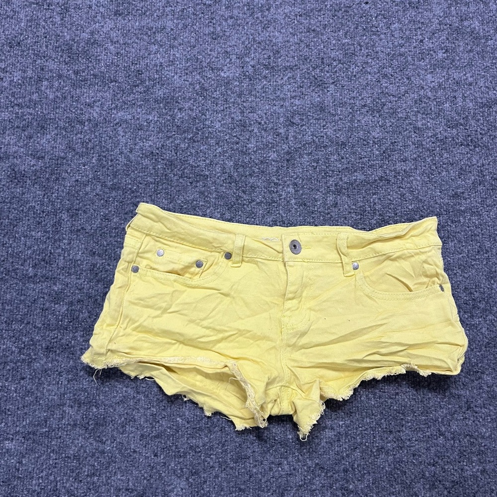 Refuge Shorts Womens Size 6 Yellow Denim Raw Hem Casual Stretch Low Rise 4687